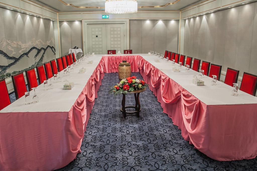 Royal Tulip Alrasheed Hotel Baghdād エクステリア 写真