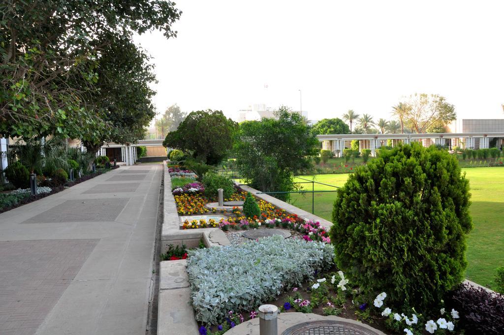 Royal Tulip Alrasheed Hotel Baghdād エクステリア 写真