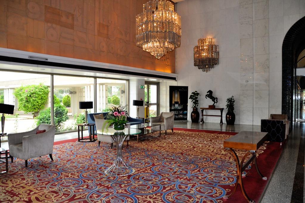 Royal Tulip Alrasheed Hotel Baghdād エクステリア 写真