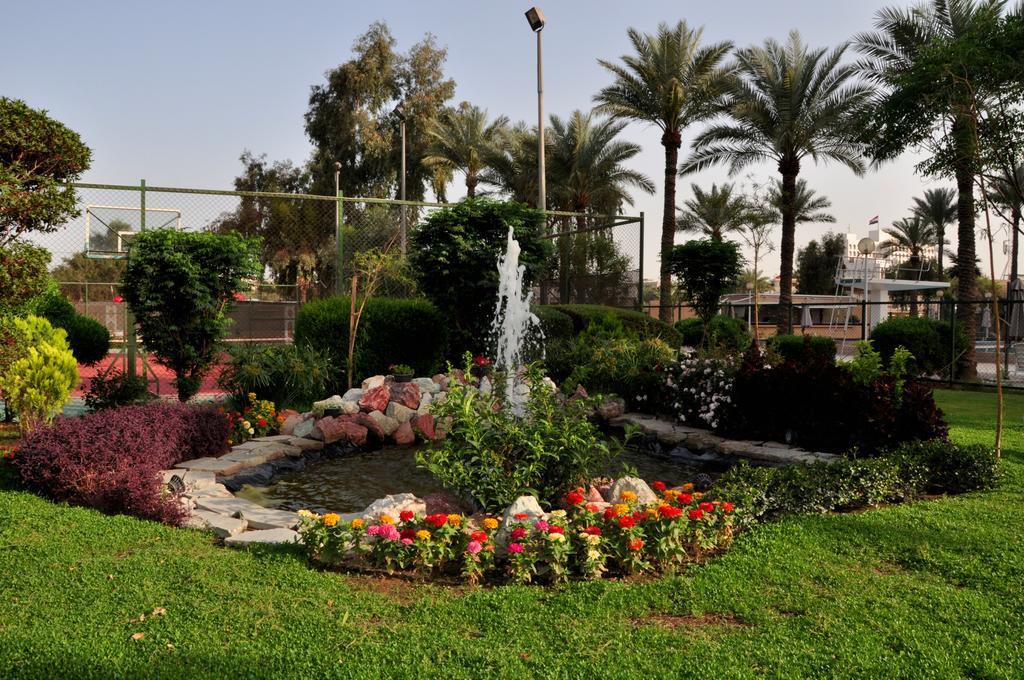 Royal Tulip Alrasheed Hotel Baghdād エクステリア 写真