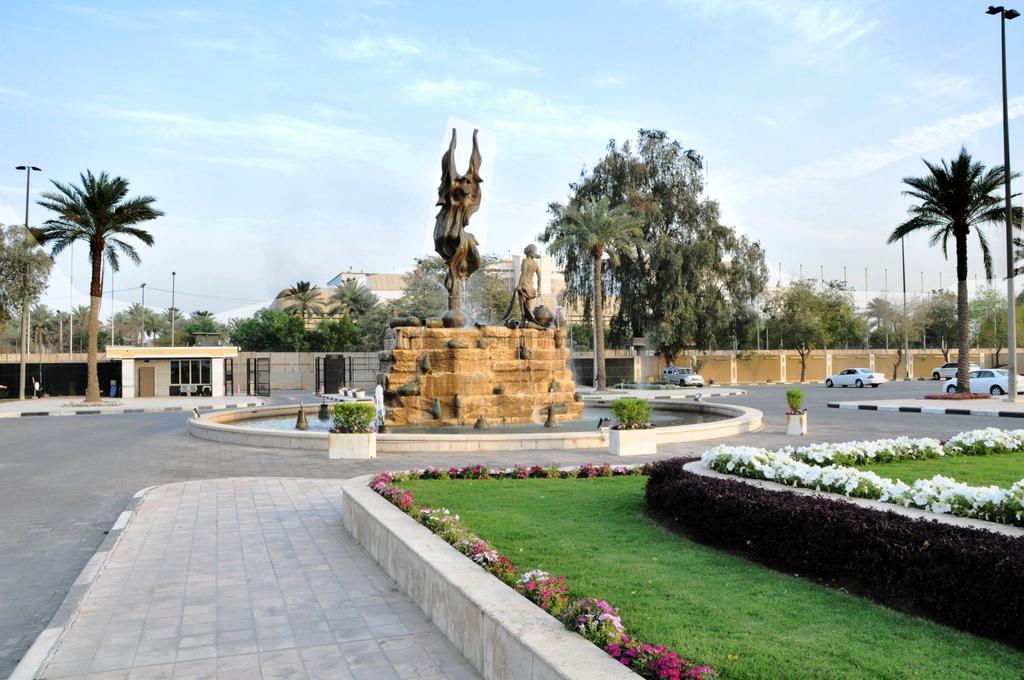 Royal Tulip Alrasheed Hotel Baghdād エクステリア 写真