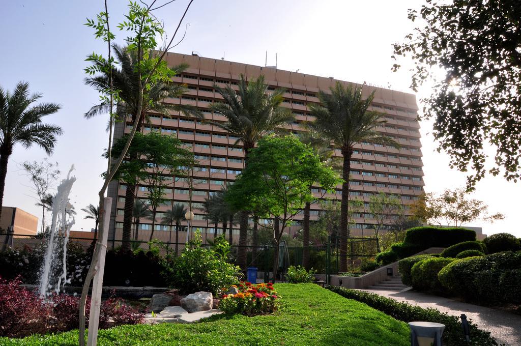 Royal Tulip Alrasheed Hotel Baghdād エクステリア 写真