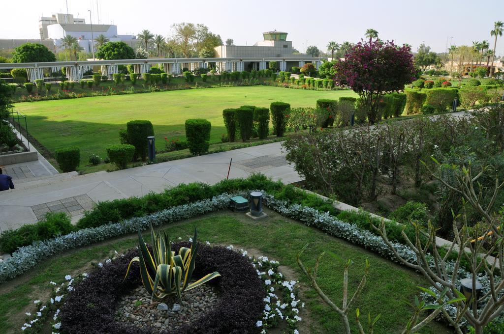 Royal Tulip Alrasheed Hotel Baghdād エクステリア 写真