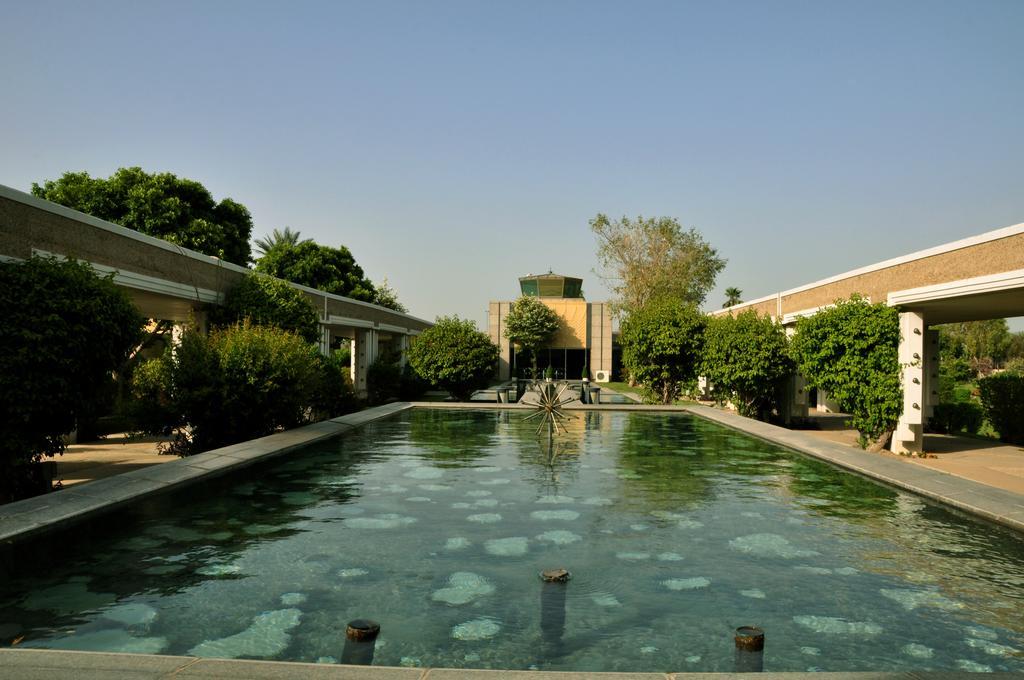 Royal Tulip Alrasheed Hotel Baghdād エクステリア 写真